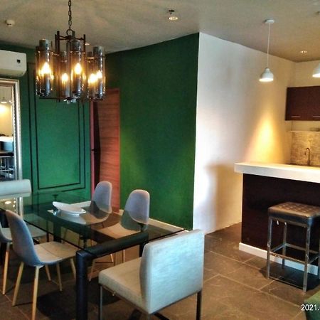 City Park Hotel Residences Taguig Exteriör bild