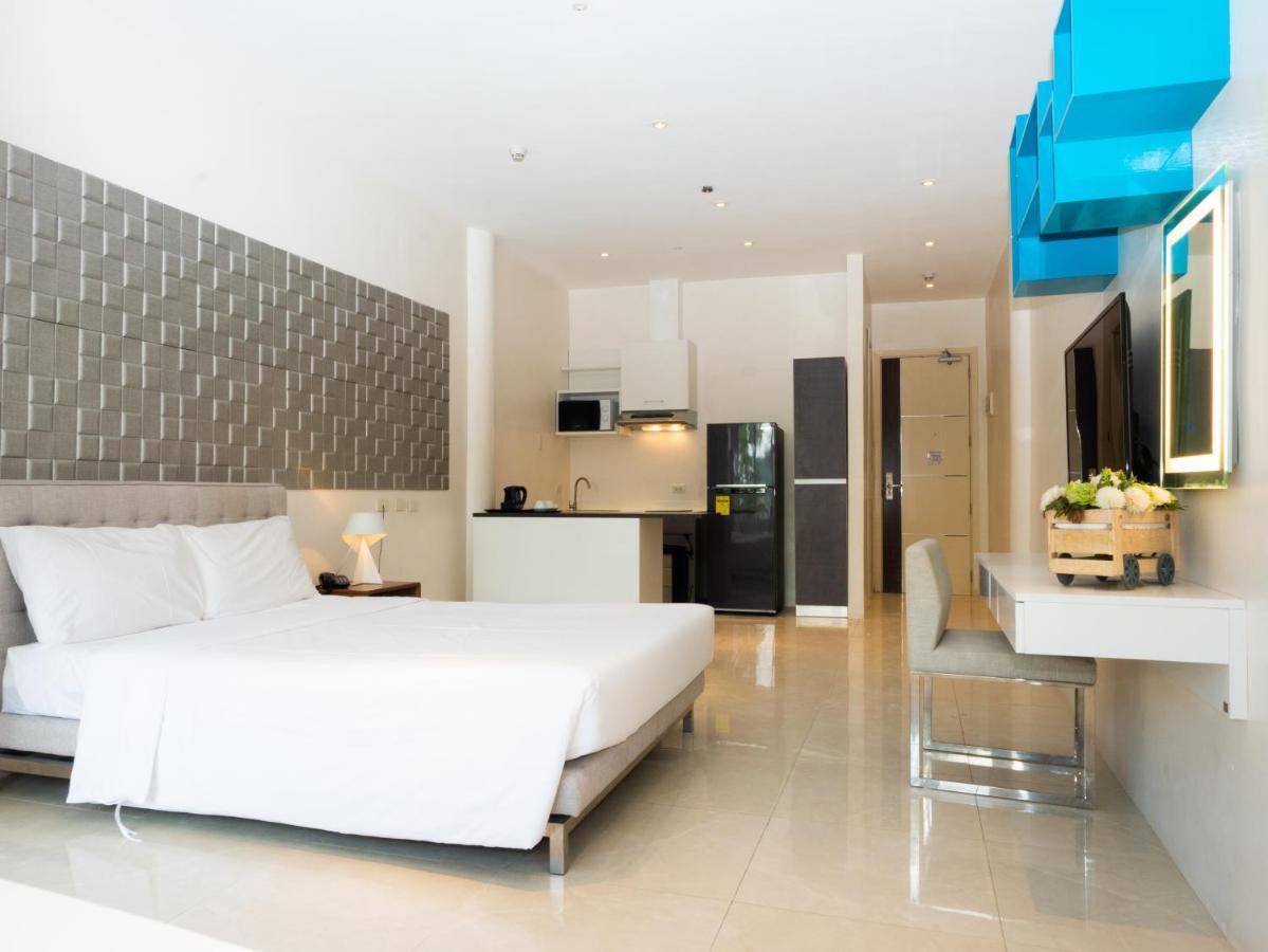 City Park Hotel Residences Taguig Exteriör bild