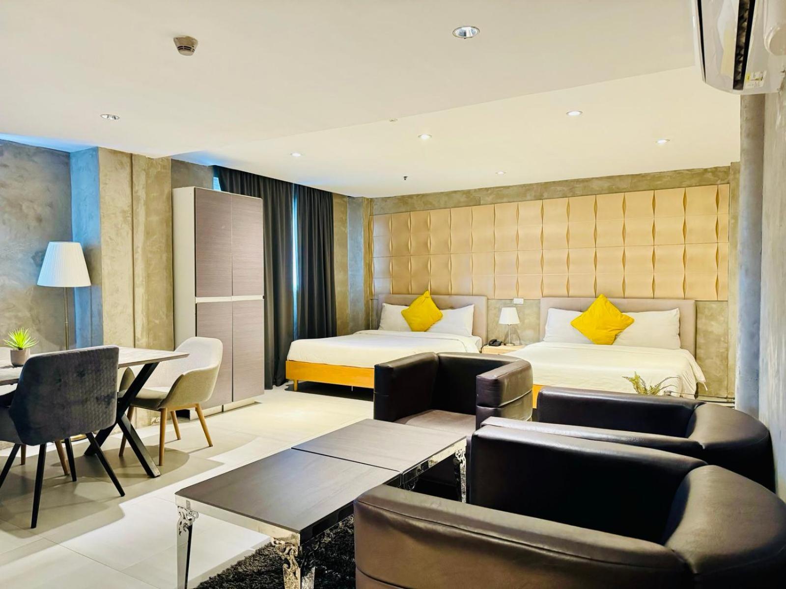 City Park Hotel Residences Taguig Exteriör bild
