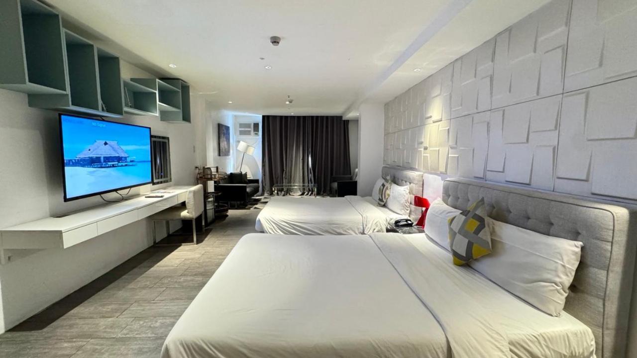 City Park Hotel Residences Taguig Exteriör bild
