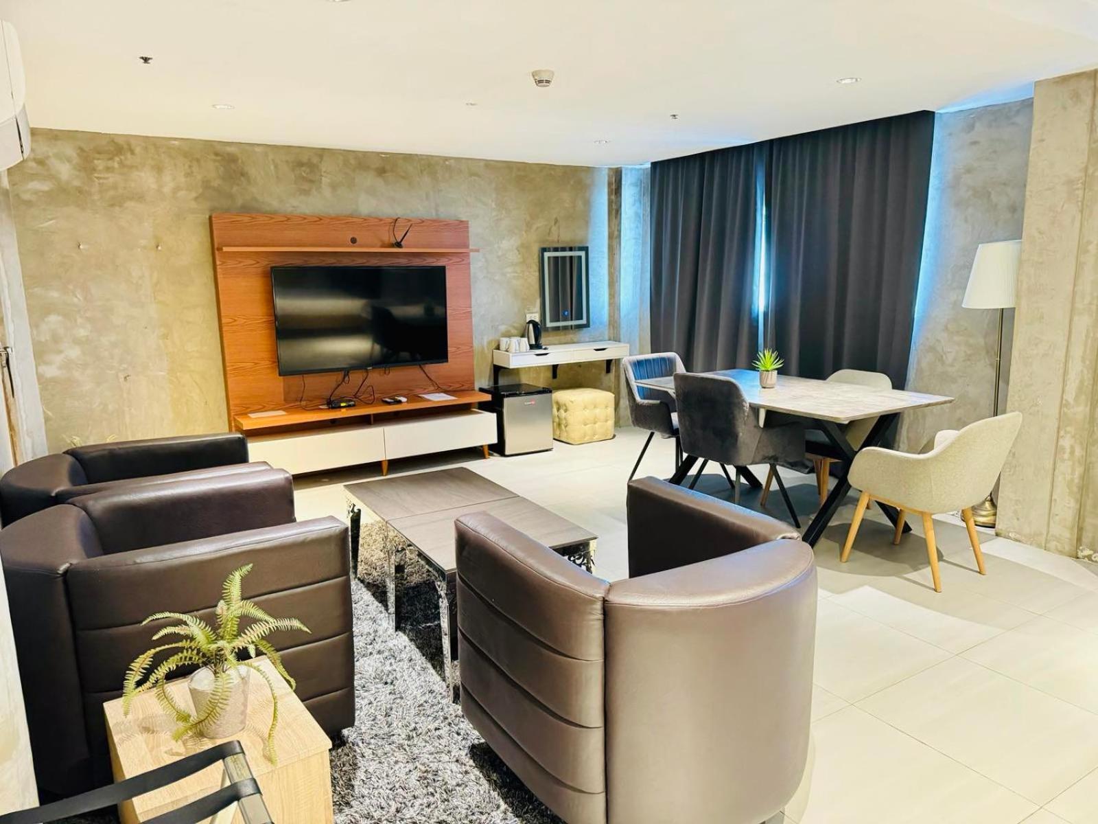 City Park Hotel Residences Taguig Exteriör bild
