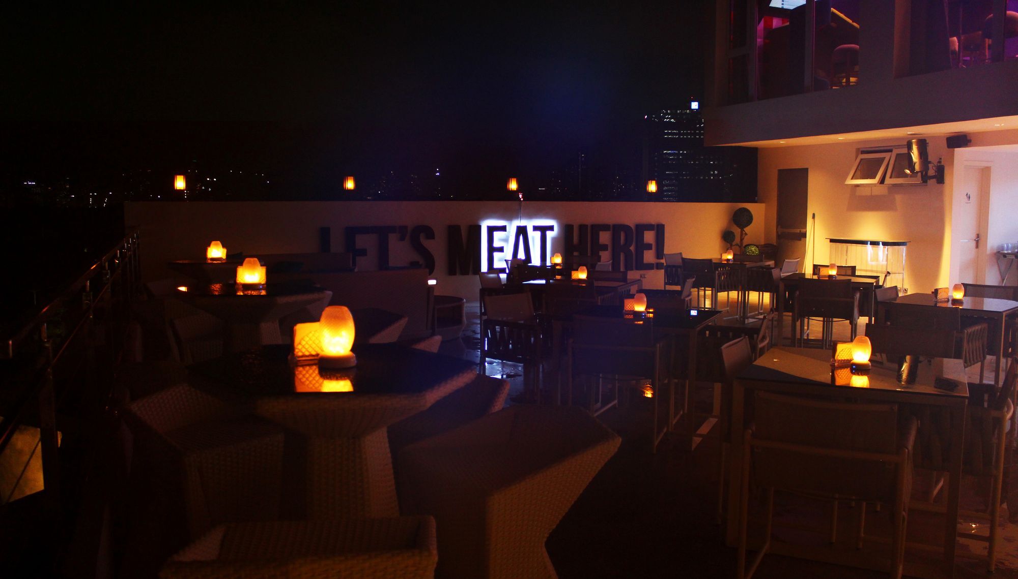City Park Hotel Residences Taguig Exteriör bild